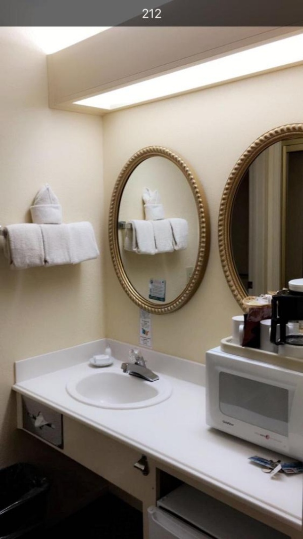 Masterpiece Hotel image 37